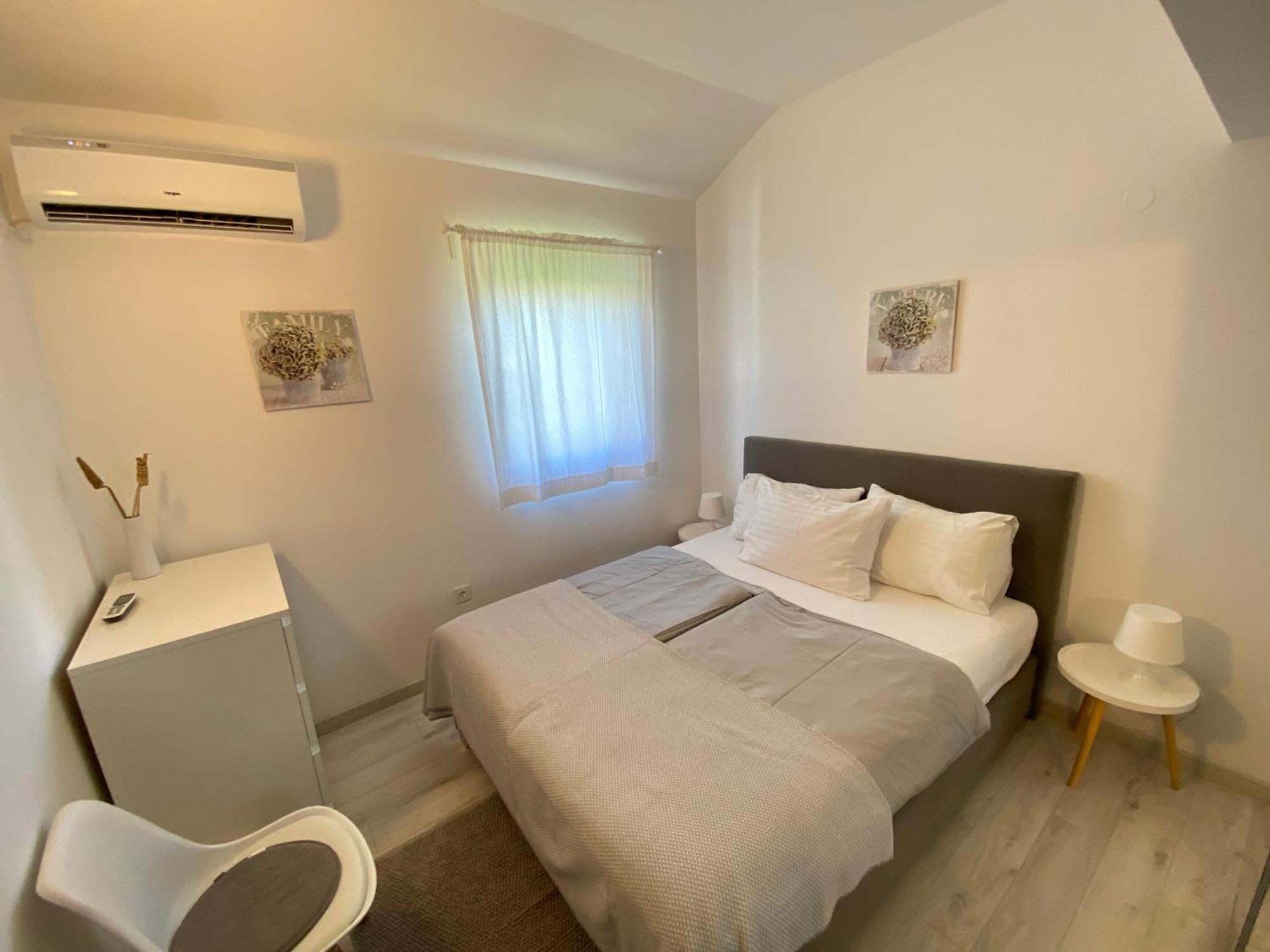 Apartments Flora 1 Banjol Zewnętrze zdjęcie